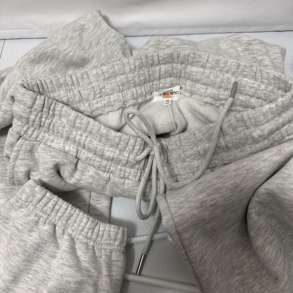 CALI 1850 Women’s Cropped Hoodie & Jogger Sweatsuit Set Size M - Picture 6 of 16